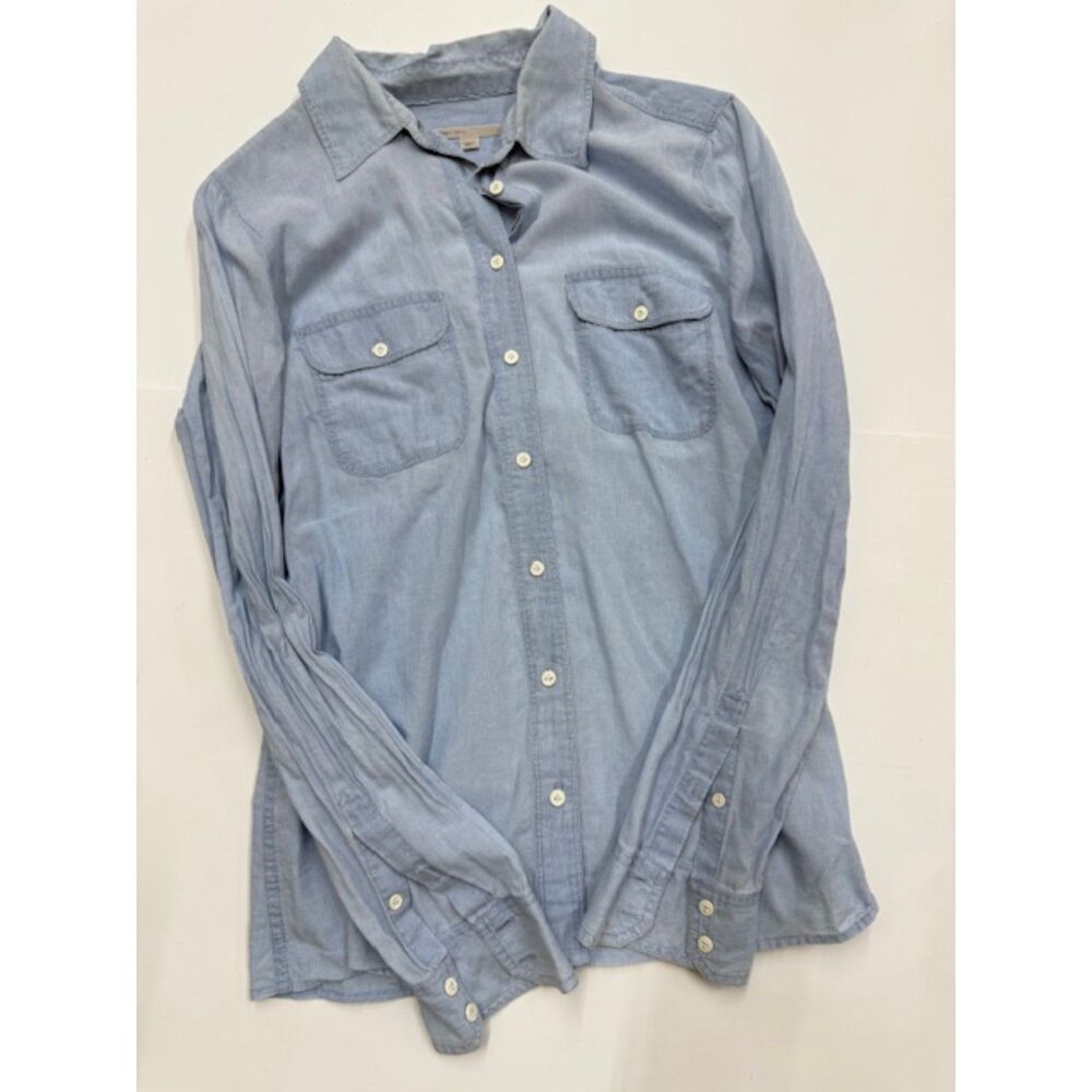 GAP Women's Lightweight Denim Chambray Perfect Fit Small Button Down Long Sleeve